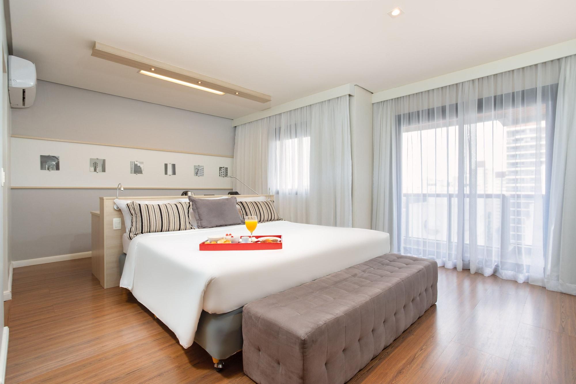 Mercure Sao Paulo Pamplona Екстер'єр фото
